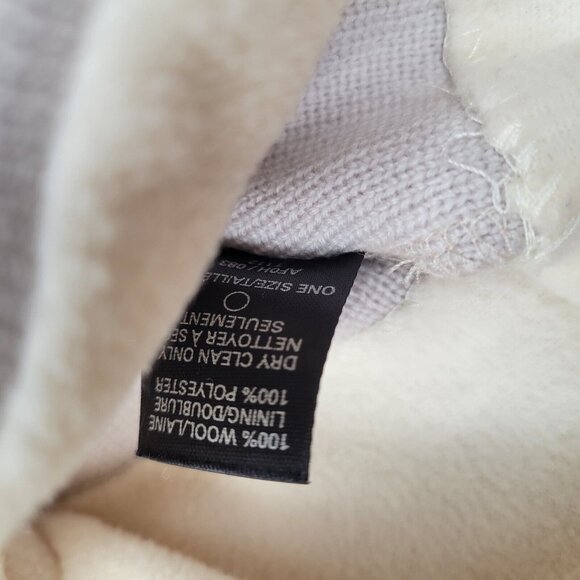 The North Face Women's Fleece Lined Beanie Hat Tan Flowers - Picture 5 of 5